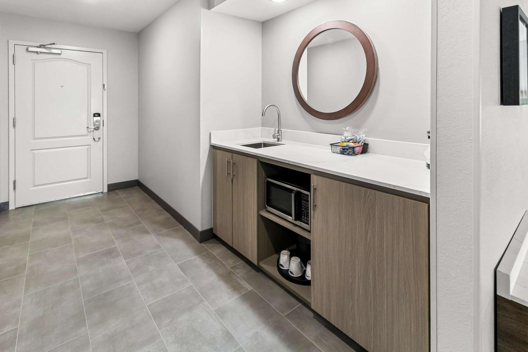 Hampton By Hilton South Dayton