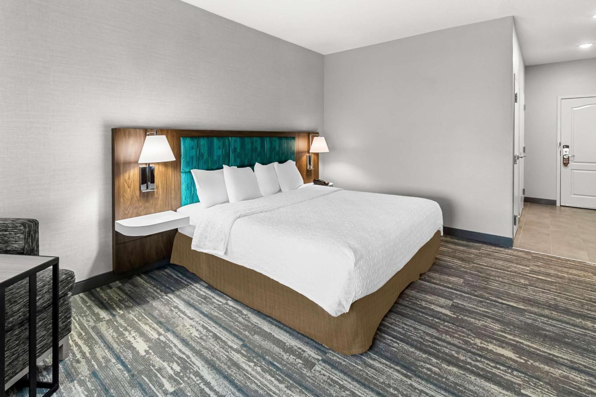 Hampton By Hilton South Dayton