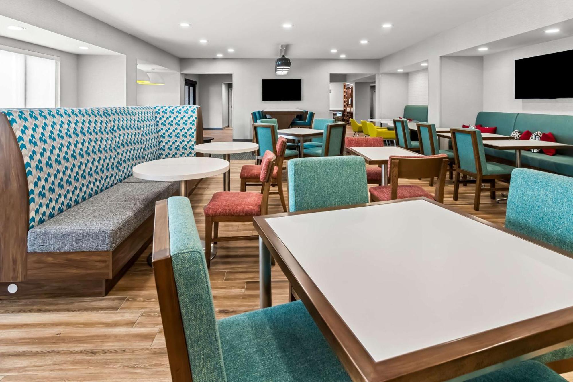 Hampton By Hilton South Hotel 3*